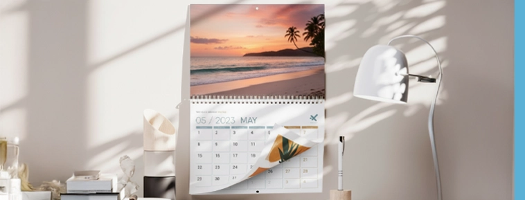 Nástenné kalendáre so stredovou špirálou